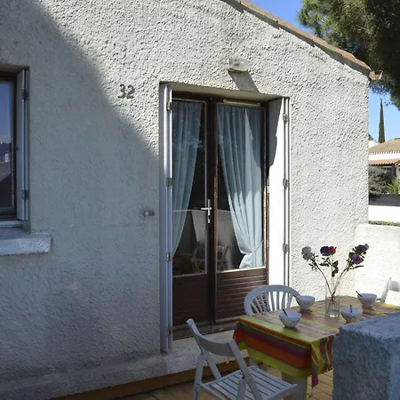 Daire Moderne Avec Terrasse A 1500m De La Plage, Parking Prive, Lave-linge, 4 Couchages - Fr-1-249-177 *